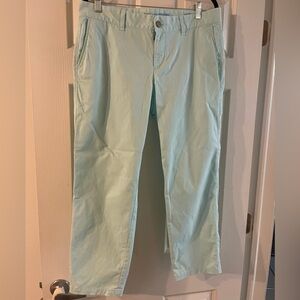 Gap khaki crop pants